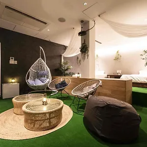  Hostel Glamping Asakusa